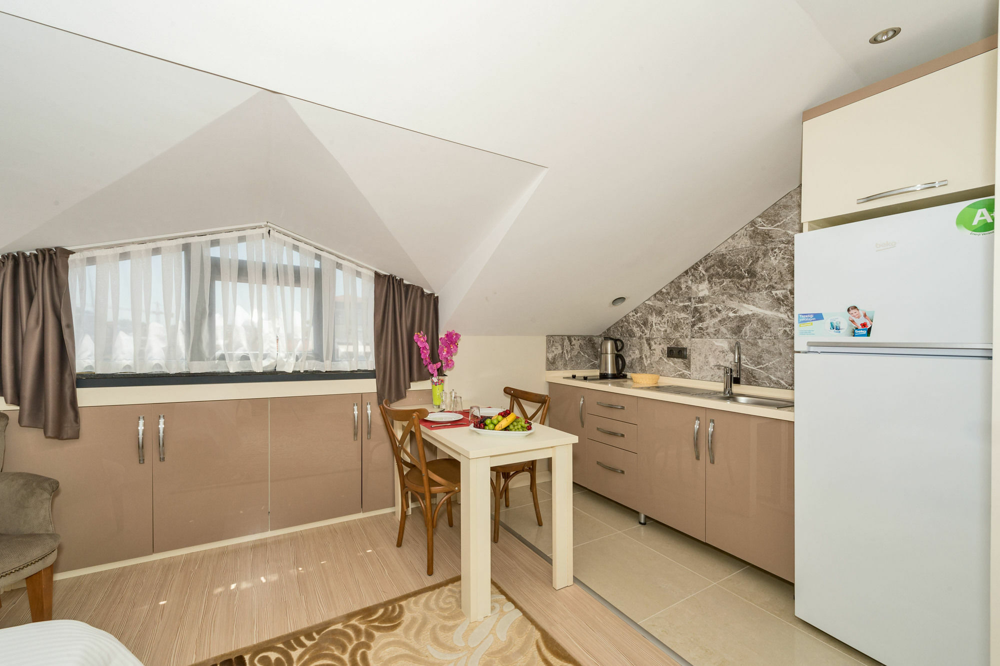 Apart Otel Gen